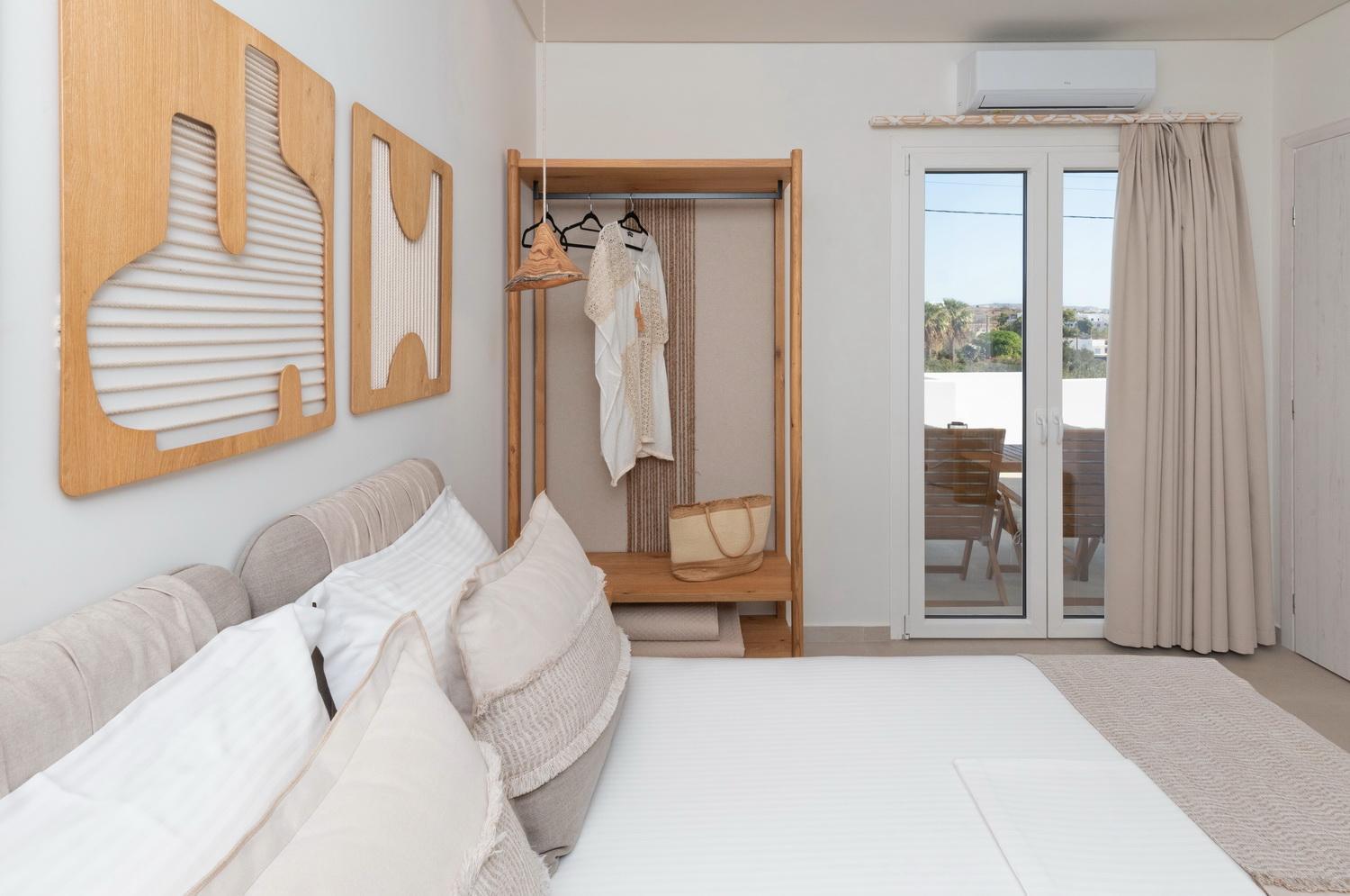 Aristotle Suites Adámas Eksteriør bilde